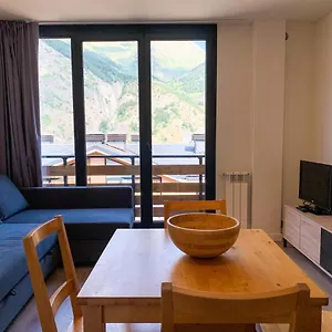 Equilibrio. Esquí y naturaleza en apartamento moderno. , Canillo Andorra